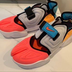 Nike Air rift women’s size 9